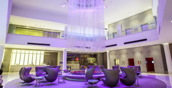 Avasa Hotel Hyderabad Exteriör bild